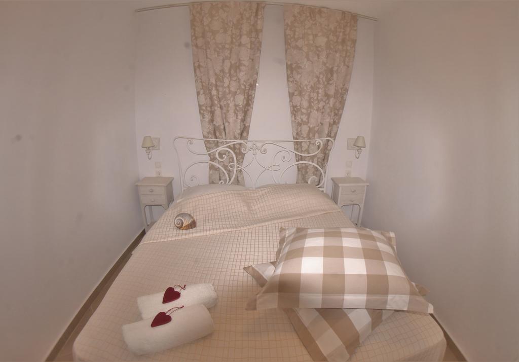 Moriel Seaside Homes Suites إيليا المظهر الخارجي الصورة